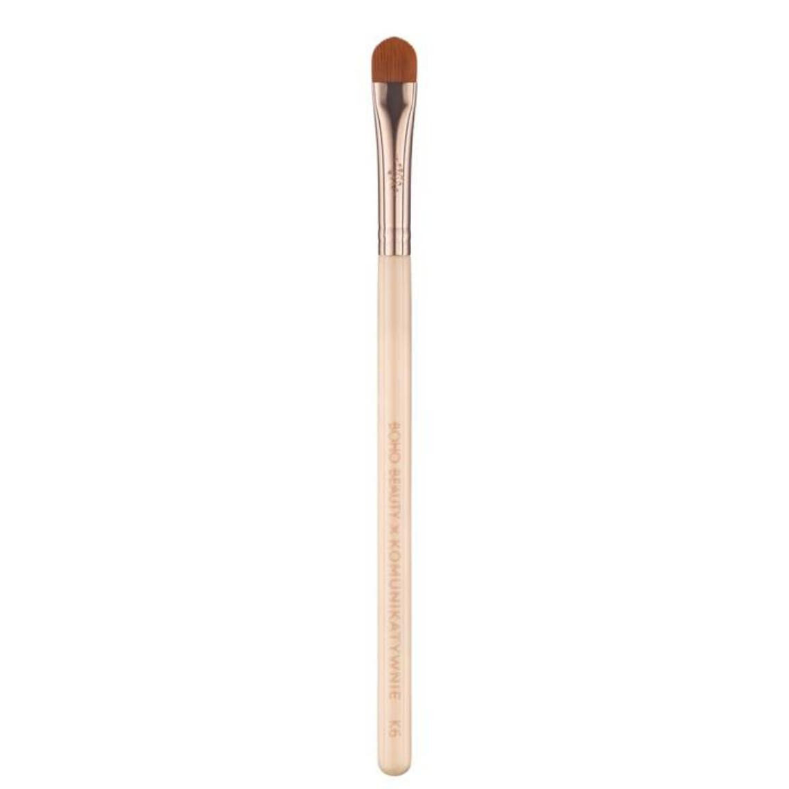 Boho Beauty, Boho X Communicatively, Кисть для консилера K6
Boho Beauty, Boho X Communicatively, Кисть для консилера K6