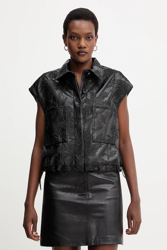 Жилет CHANTAL Guess, черный
Жилет CHANTAL Guess, черный