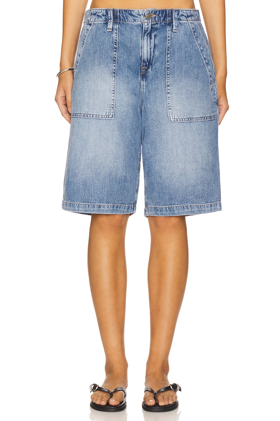 Легкие льняные бермуды Good American, indigo786
Легкие льняные бермуды Good American, indigo786