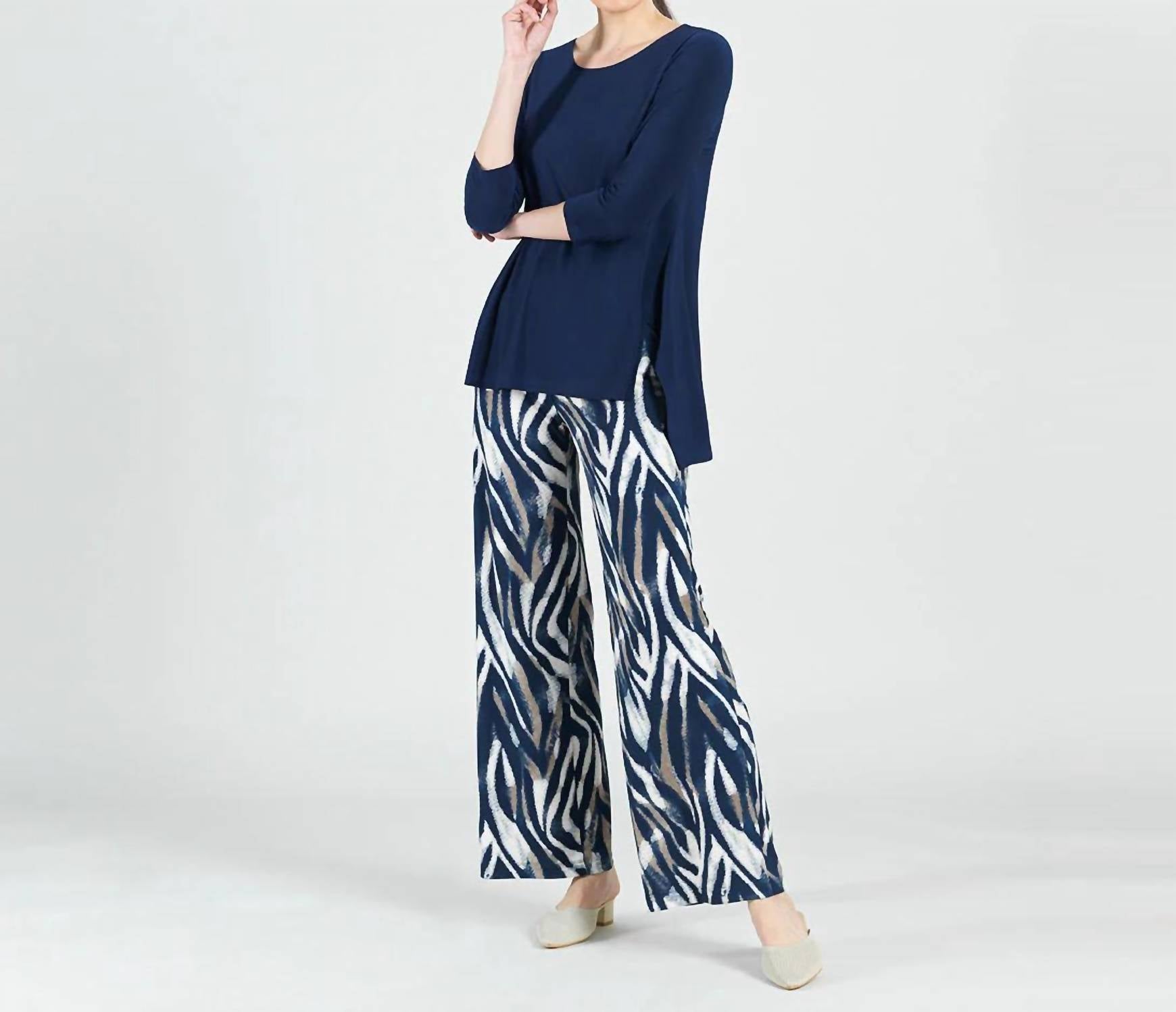 Парашютные характеристики Топ в ВМС CLARA SUNWOO, темно-синий
Парашютные характеристики Топ в ВМС CLARA SUNWOO, темно-синий