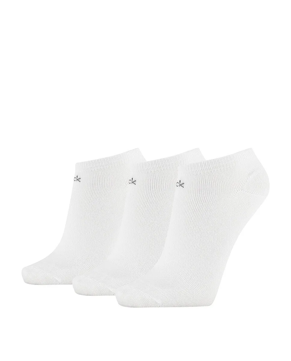 Набор из трех пар женских носков Calvin Klein, белый
Набор из трех пар женских носков Calvin Klein, белый