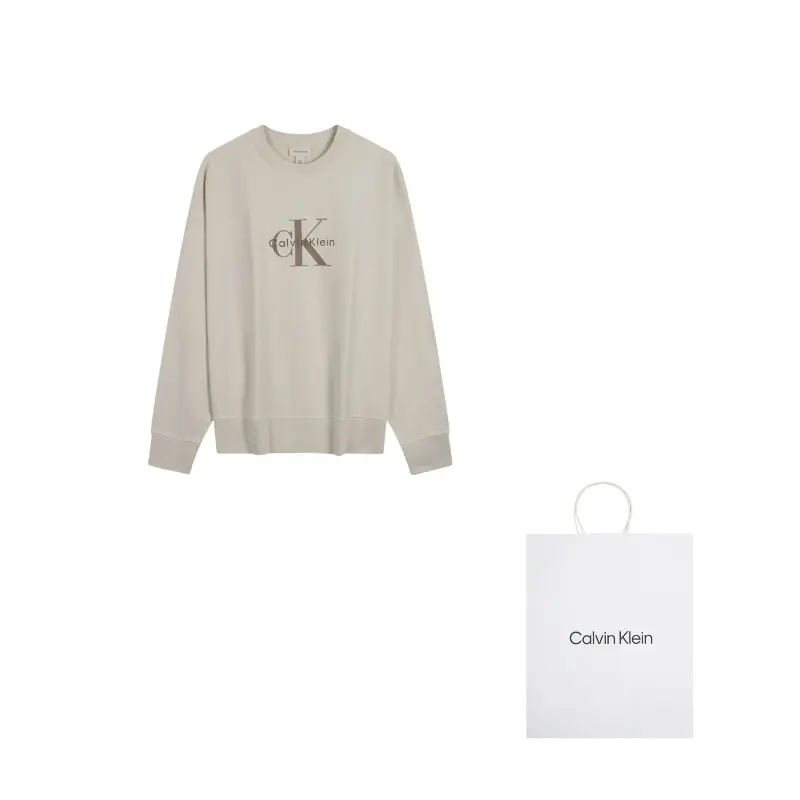 Свитшот мужской Calvin Klein, белый
Свитшот мужской Calvin Klein, белый