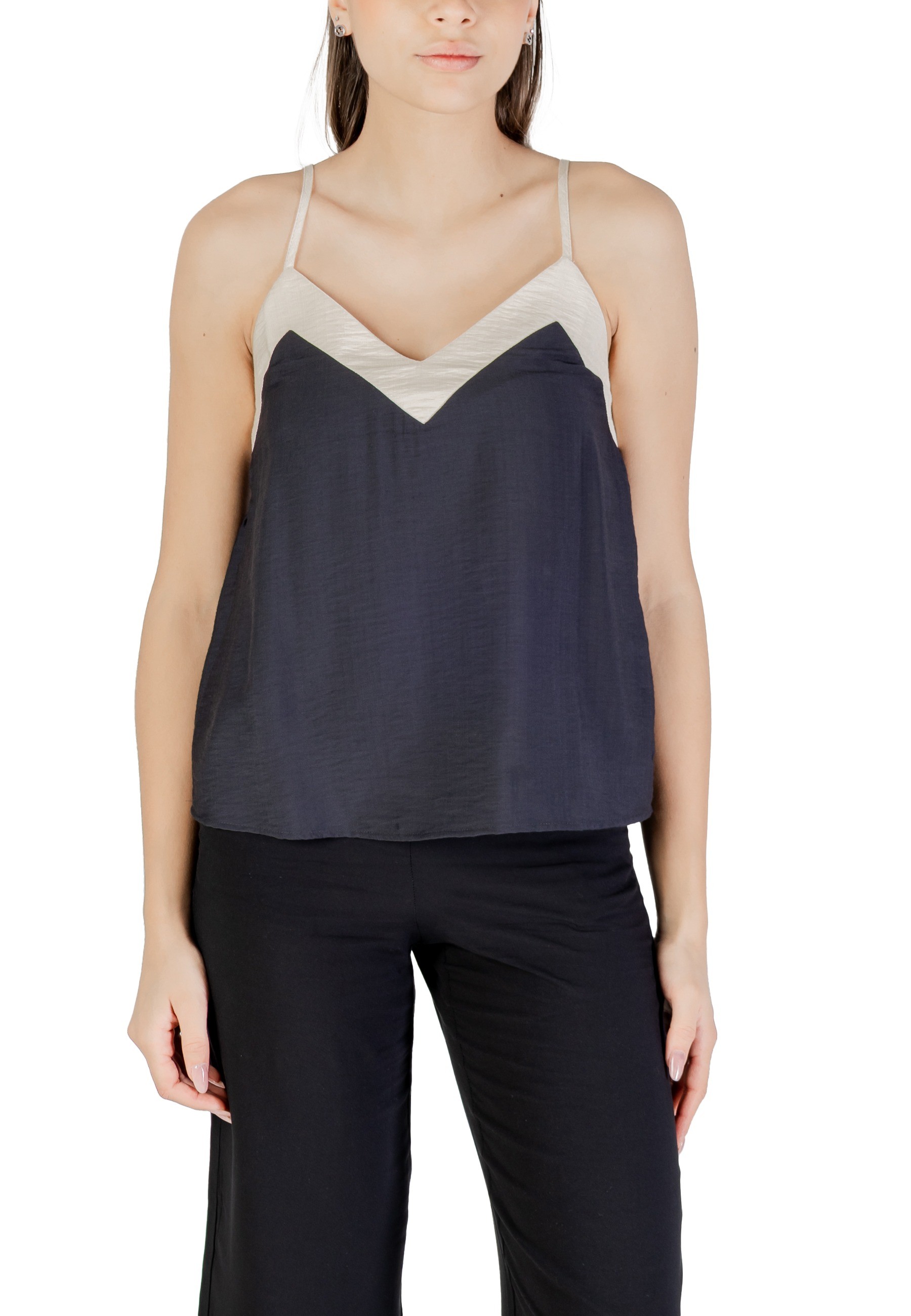 Топы Vero Moda, черный
Топы Vero Moda, черный