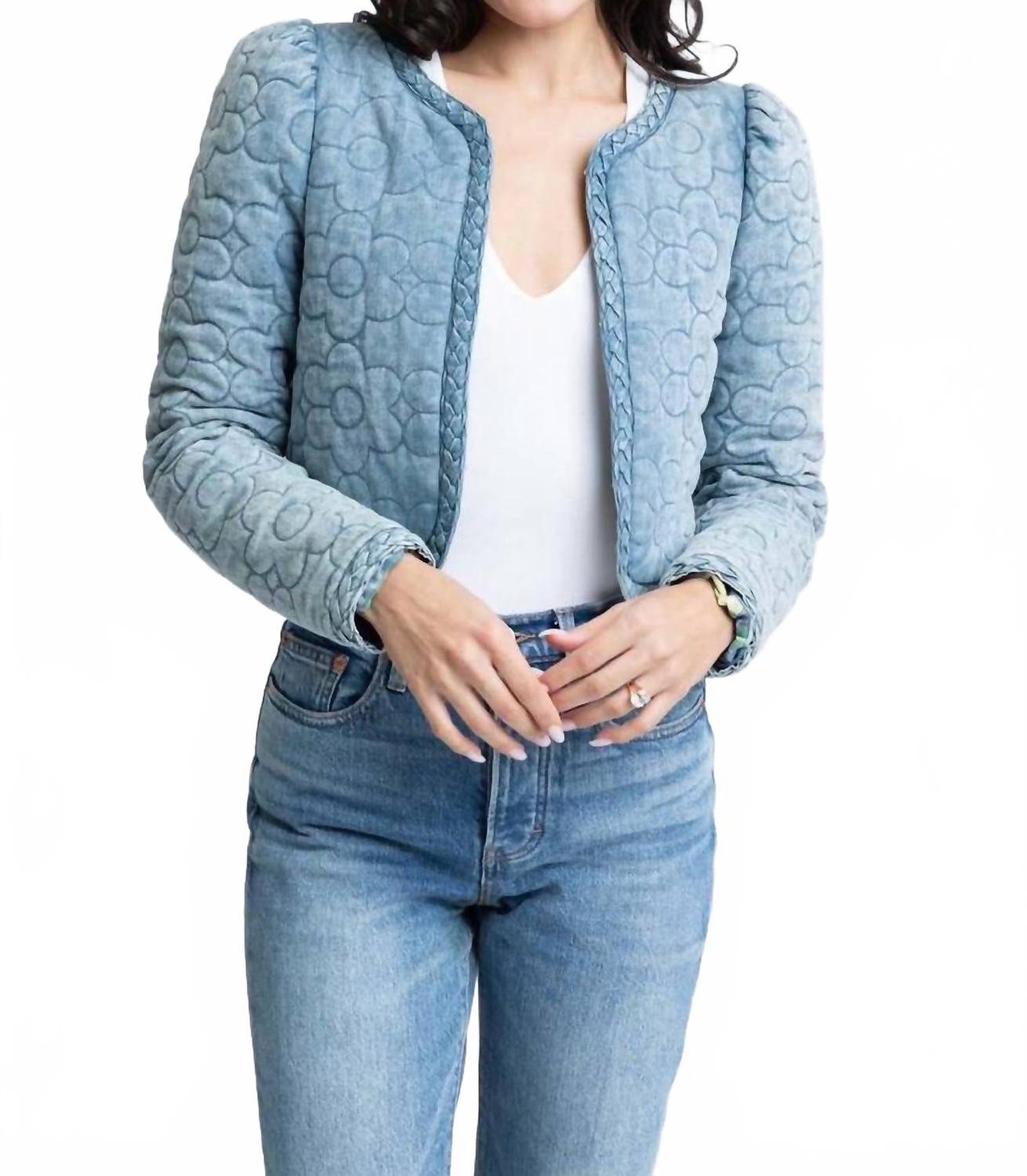 Karlie Стеганая джинсовая куртка синего цвета
Karlie Стеганая джинсовая куртка синего цвета