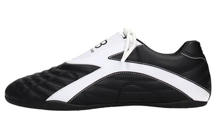 Кроссовки мужские Balenciaga Lifestyle, черный / белый
Кроссовки мужские Balenciaga Lifestyle, черный / белый