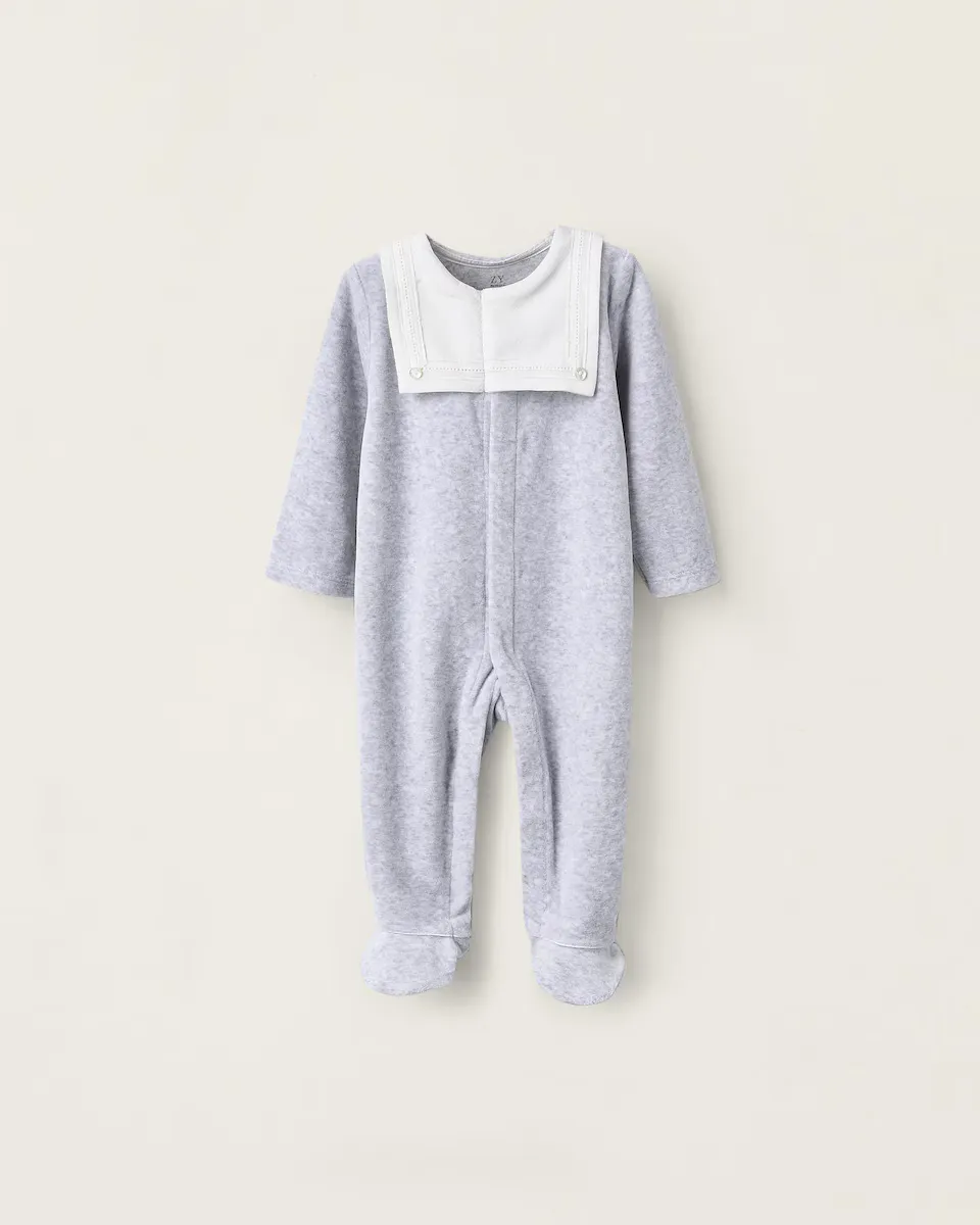 Бархатная пижама для мальчика с матросским воротником Zippy, светло-серый
Бархатная пижама для мальчика с матросским воротником Zippy, светло-серый