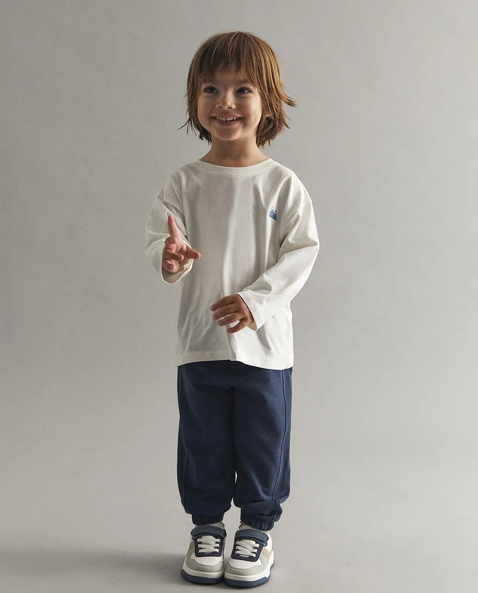 Базовые джоггеры Sfera, темно-синий
Базовые джоггеры Sfera, темно-синий