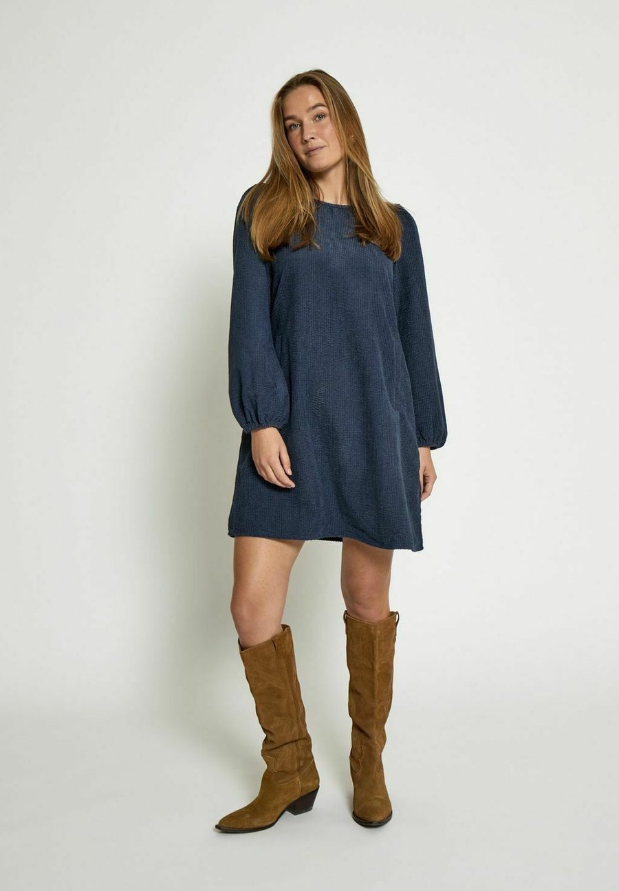 Платье PEPPERCORN BETTY , Ensign Blue/Blue
Платье PEPPERCORN BETTY , Ensign Blue/Blue