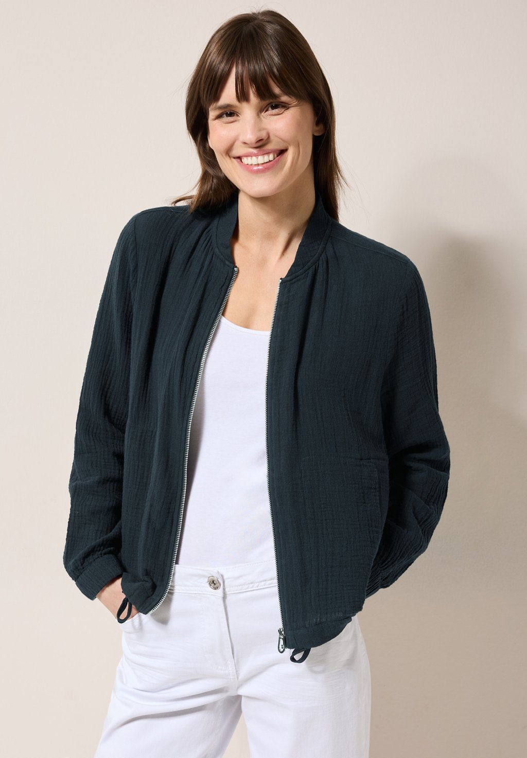 Куртка-бомбер MUSSELIN Cecil, цвет Blau
Куртка-бомбер MUSSELIN Cecil, цвет Blau