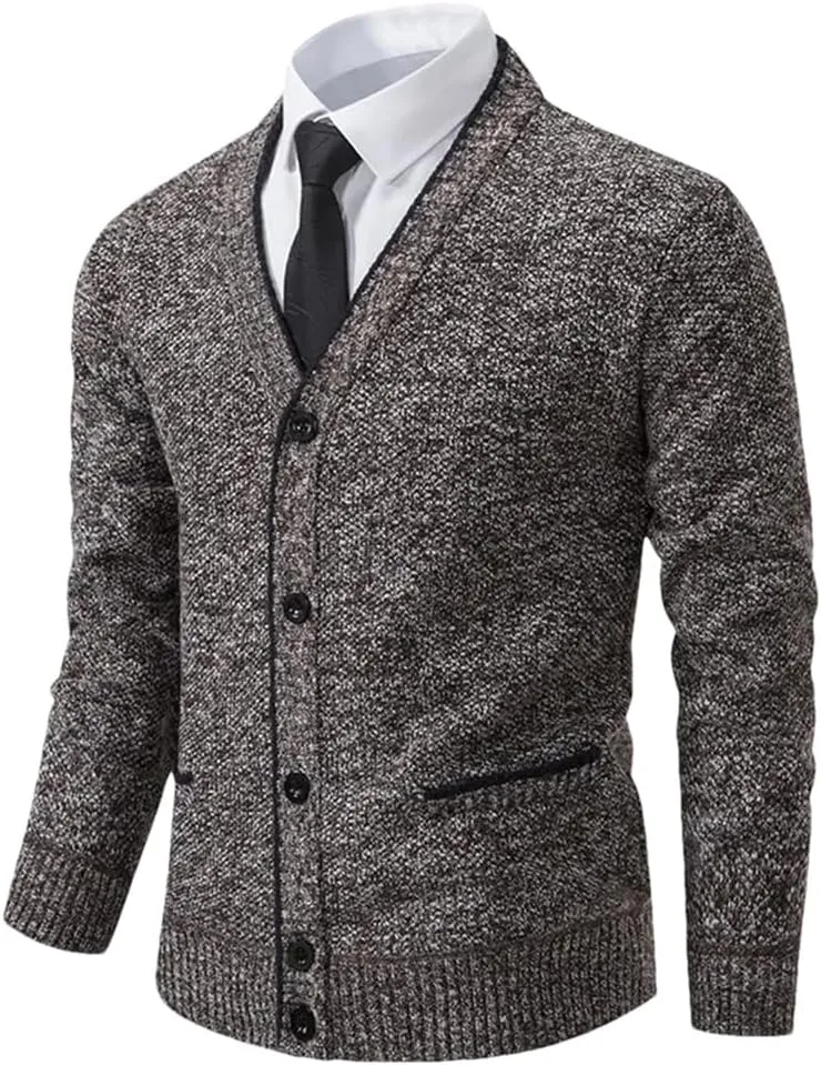 Мужской вязаный кардиган с V-образным вырезом
Мужской вязаный кардиган с V-образным вырезом