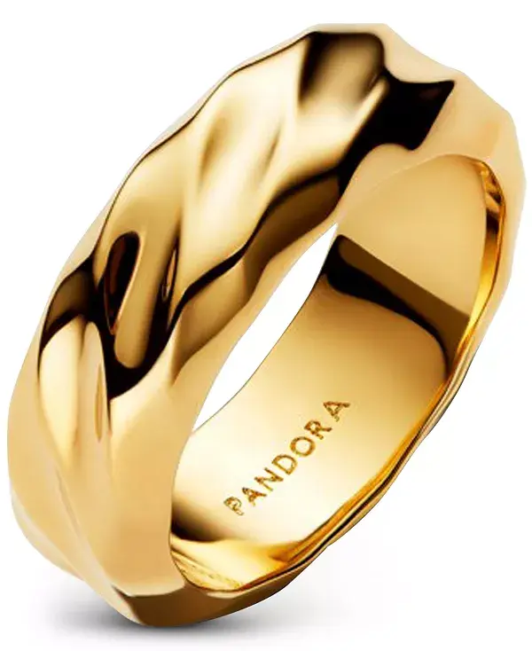 Кольцо с широкой волнистой полосой Pandora, gold
Кольцо с широкой волнистой полосой Pandora, gold