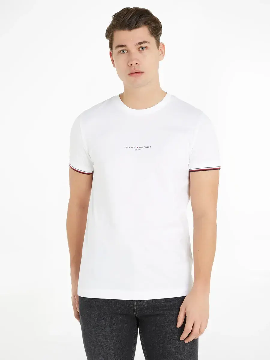Футболка Tommy Hilfiger "TOMMY LOGO TIPPED TEE", белый
Футболка Tommy Hilfiger "TOMMY LOGO TIPPED TEE", белый