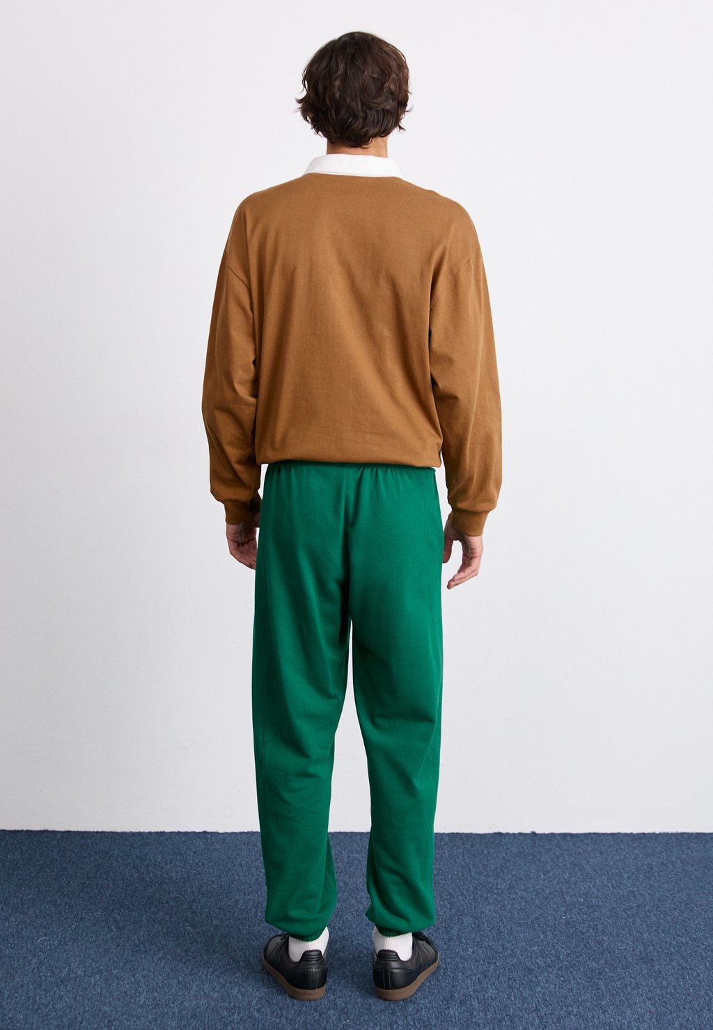 Спортивные брюки PRE-LOVED adidas Originals, темно-зеленый
Спортивные брюки PRE-LOVED adidas Originals, темно-зеленый