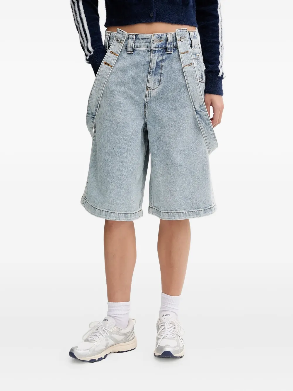 Джинсовые шорты из коллаборации с Jeremy Scott adidas, синий
Джинсовые шорты из коллаборации с Jeremy Scott adidas, синий