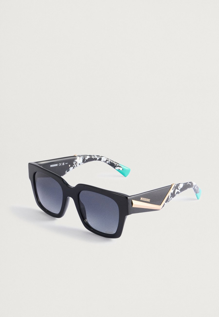 Солнцезащитные очки Missoni Sunglasses, Black
Солнцезащитные очки Missoni Sunglasses, Black