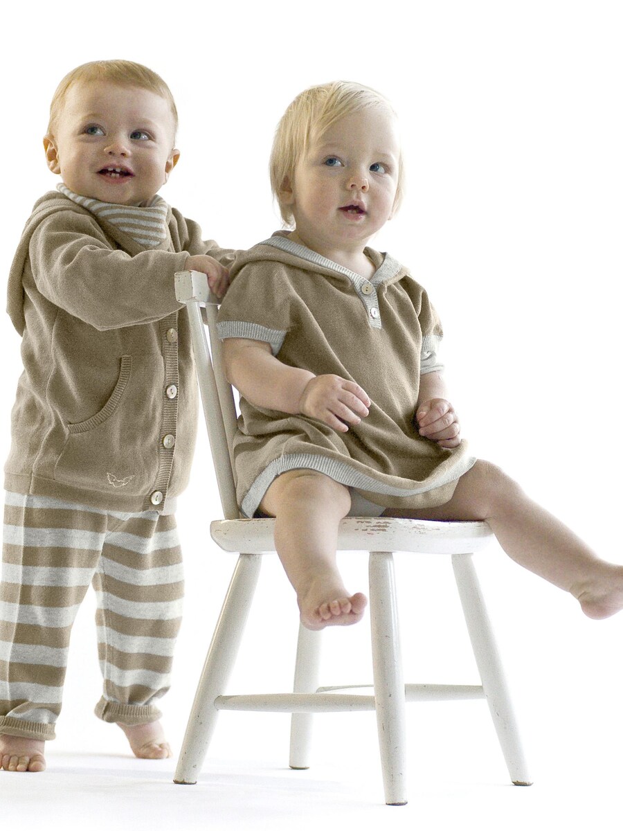 Платье petit amour SAMANTHA, коричневый
Платье petit amour SAMANTHA, коричневый