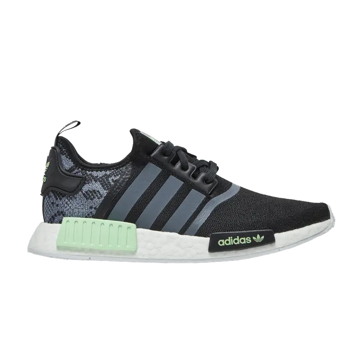 Кроссовки adidas NMD_R1 'Snakeskin', черный
Кроссовки adidas NMD_R1 'Snakeskin', черный