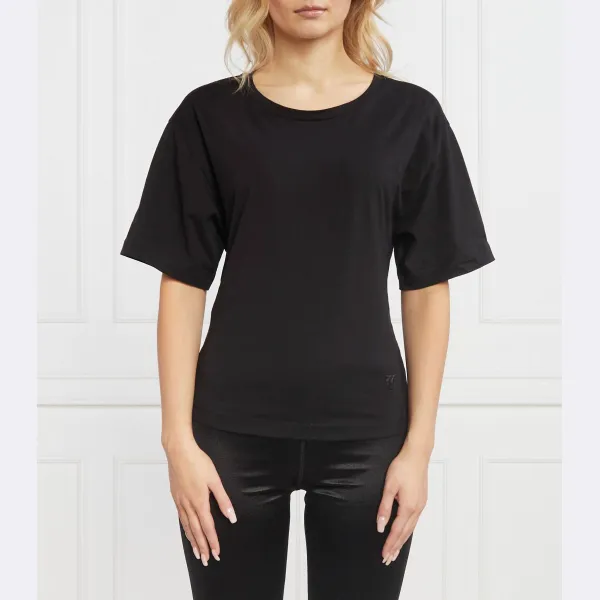 Футболка стандартного кроя с татами Pinko, черный
Футболка стандартного кроя с татами Pinko, черный