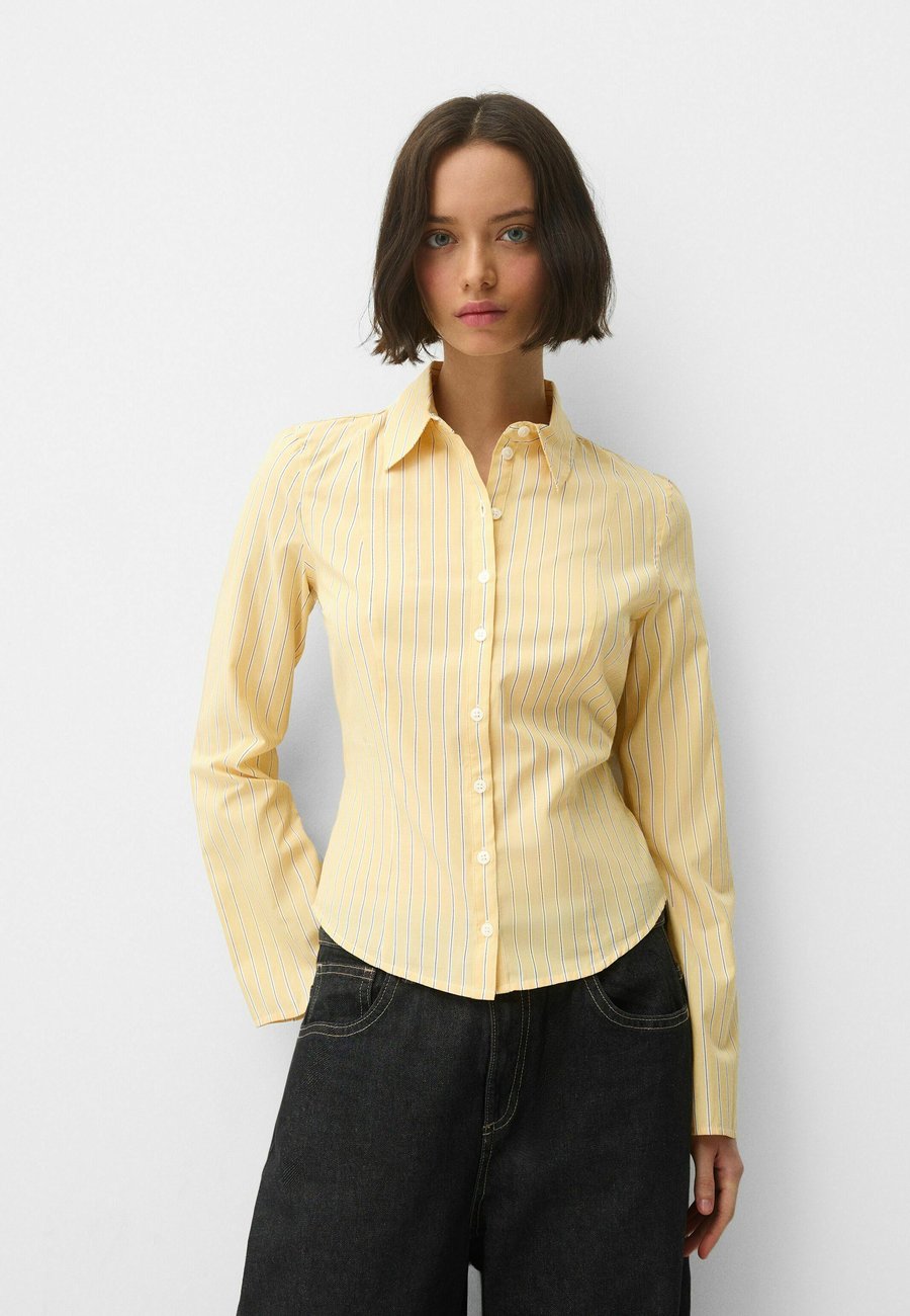 Блуза Bershka WITH WIDE SLEEVES , Yellow
Блуза Bershka WITH WIDE SLEEVES , Yellow