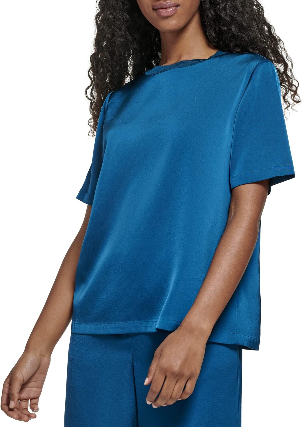 Топ Calvin Klein Short Sleeve Top with Neck Trim, цвет Cypress 
Топ Calvin Klein Short Sleeve Top with Neck Trim, цвет Cypress