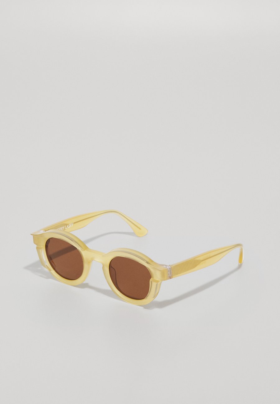 Солнцезащитные очки Thierry Lasry SLIPPERY, Gold-Coloured
Солнцезащитные очки Thierry Lasry SLIPPERY, Gold-Coloured