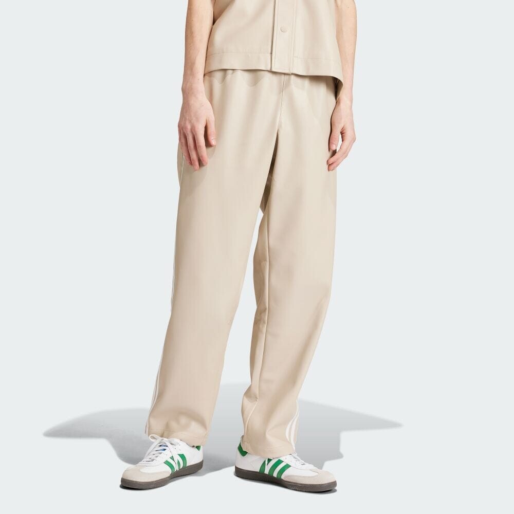 Джерси Adidas Faux Leather Adicolor Three Stripes Firebird Tracksuit Pants, цвет Wonder Beige
Джерси Adidas Faux Leather Adicolor Three Stripes Firebird Tracksuit Pants, цвет Wonder Beige