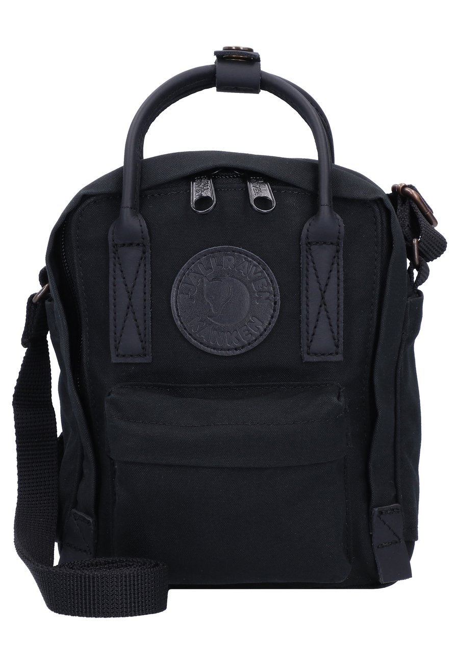 Сумка кросс-боди Fjällräven KÅNKEN NO 2 BLACK SLING, Black
Сумка кросс-боди Fjällräven KÅNKEN NO 2 BLACK SLING, Black