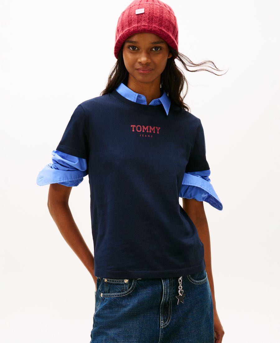 Женская футболка с логотипом Tommy Tommy Jeans, Dark Night Navy, Синий, Женская футболка с логотипом Tommy Tommy Jeans, Dark Night Navy
Женская футболка с логотипом Tommy Tommy Jeans, Dark Night Navy, Синий, Женская футболка с логотипом Tommy Tommy Jeans, Dark Night Navy