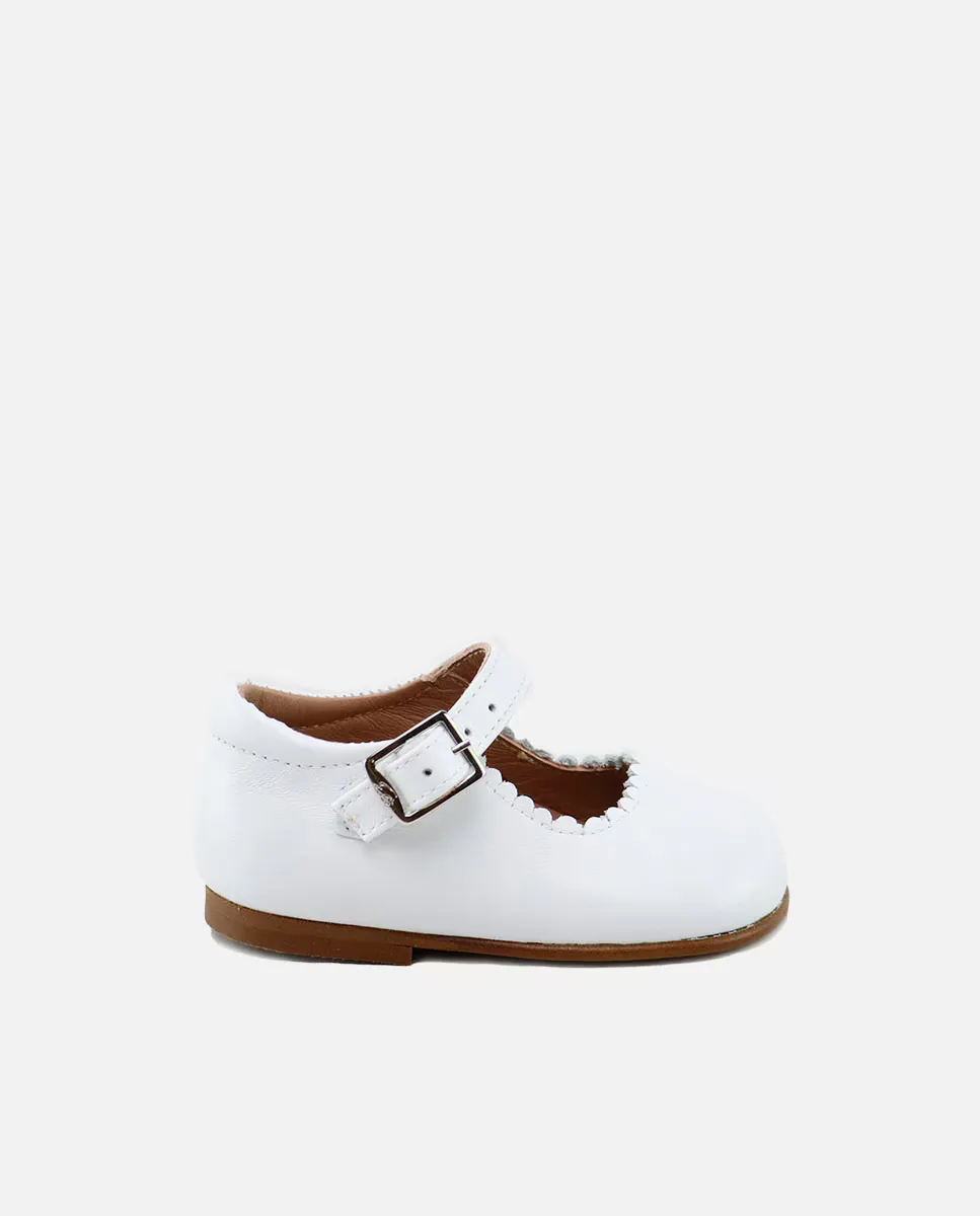 Балетки Мэри Джейн Eli 1957, белый
Балетки Мэри Джейн Eli 1957, белый