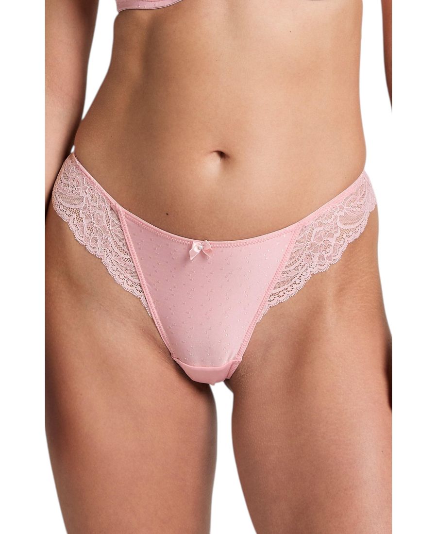 Женские стринги Hunkemoller Sophie Hunkemöller, Silver pink
Женские стринги Hunkemoller Sophie Hunkemöller, Silver pink