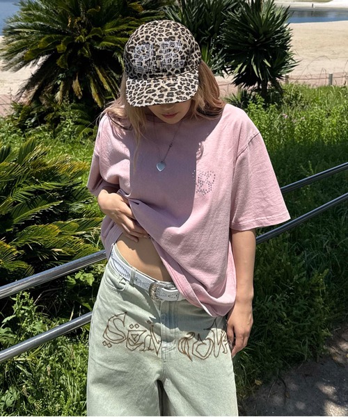 Футболка с декором стразами Sedacle, розовая
Футболка с декором стразами Sedacle, розовая