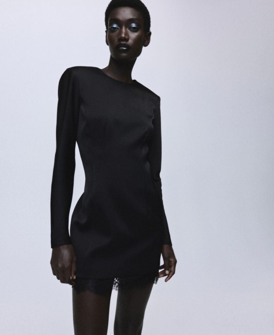 Женское платье с кружевной отделкой по низу и открытой спиной MANGO, Black
Женское платье с кружевной отделкой по низу и открытой спиной MANGO, Black