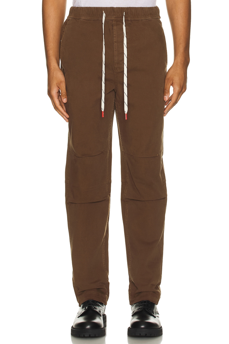 Грязевые штаны классика Topo Designs, цвет desert palm
Грязевые штаны классика Topo Designs, цвет desert palm