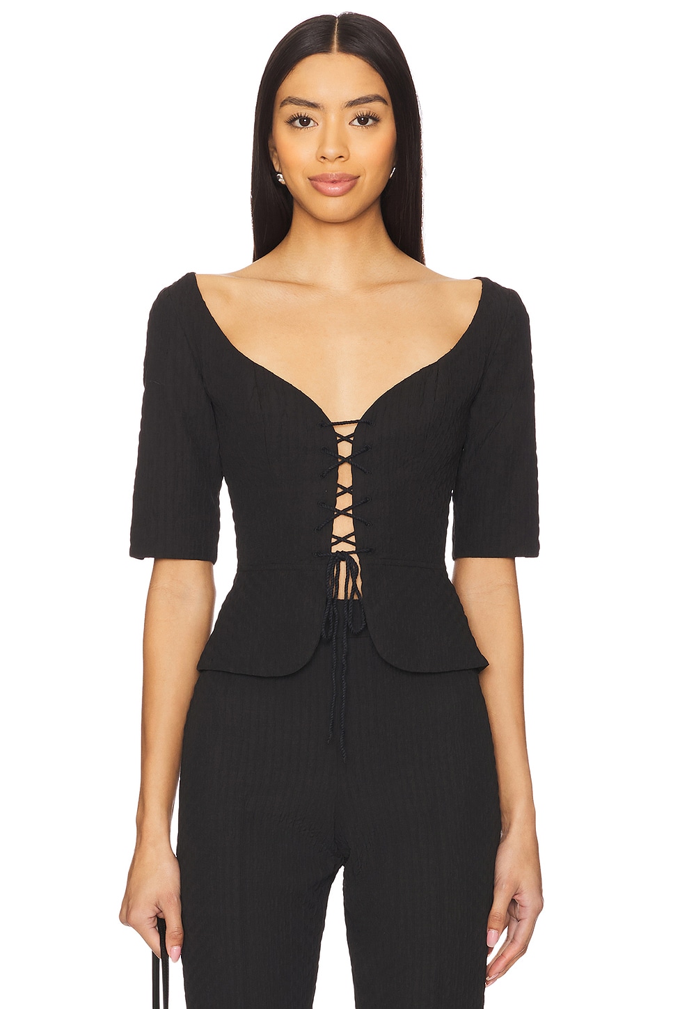 Лена топ Usisi Sister, черный
Лена топ Usisi Sister, черный