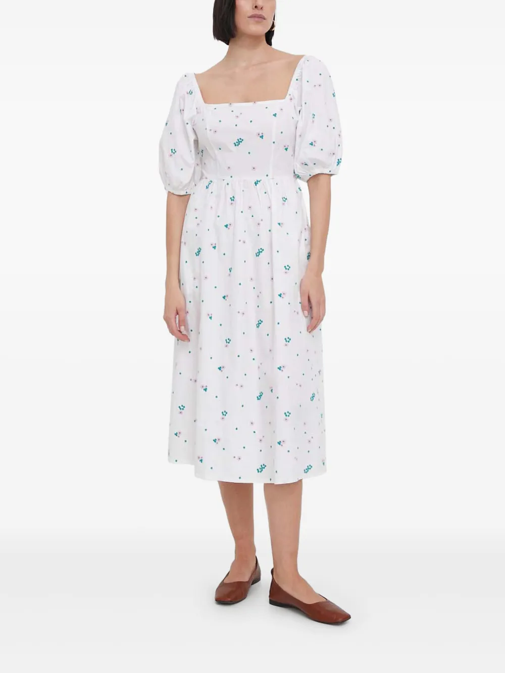 Платье миди с пышными рукавами и вышивкой для дневной носки Barbour, белый
Платье миди с пышными рукавами и вышивкой для дневной носки Barbour, белый