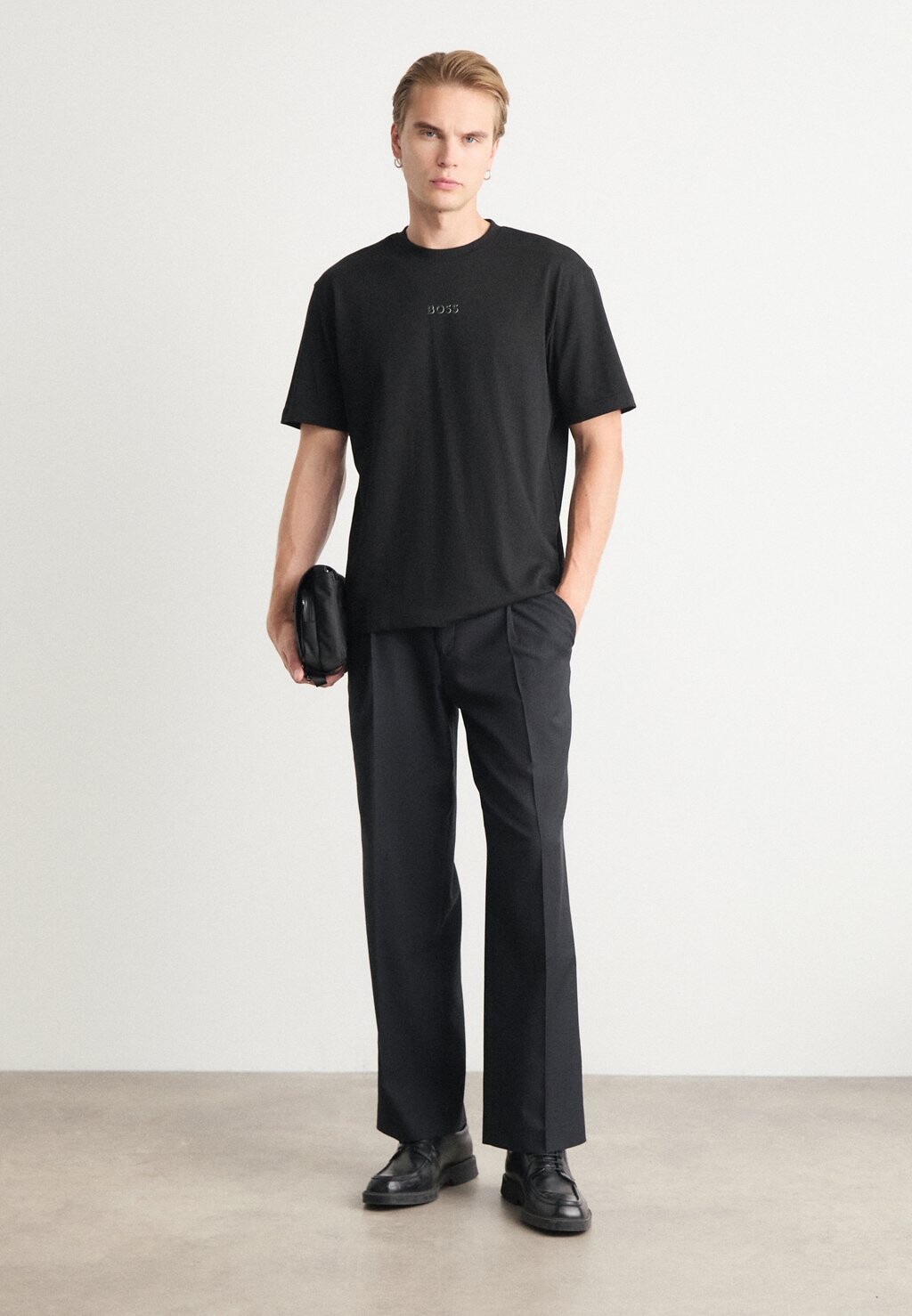 Базовая футболка TEE BOSS, черный
Базовая футболка TEE BOSS, черный