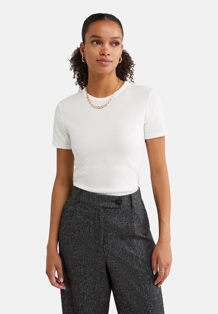 Футболка WE Fashion Basic T-shirt, White, Белый, Футболка WE Fashion Basic T-shirt, White
Футболка WE Fashion Basic T-shirt, White, Белый, Футболка WE Fashion Basic T-shirt, White