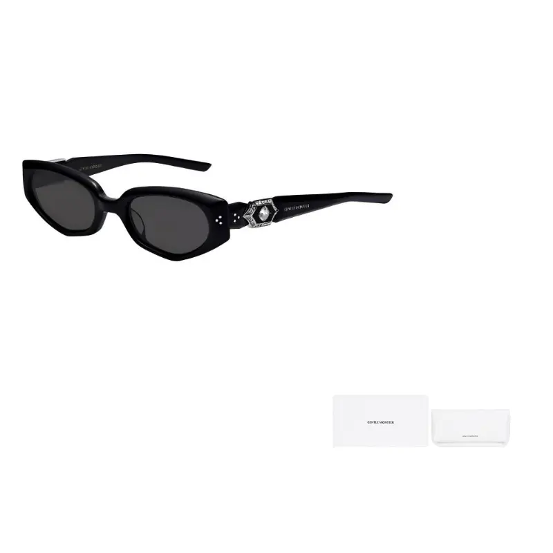 GENTLE MONSTER Солнцезащитные очки Ruvy Van BR3, Black
GENTLE MONSTER Солнцезащитные очки Ruvy Van BR3, Black