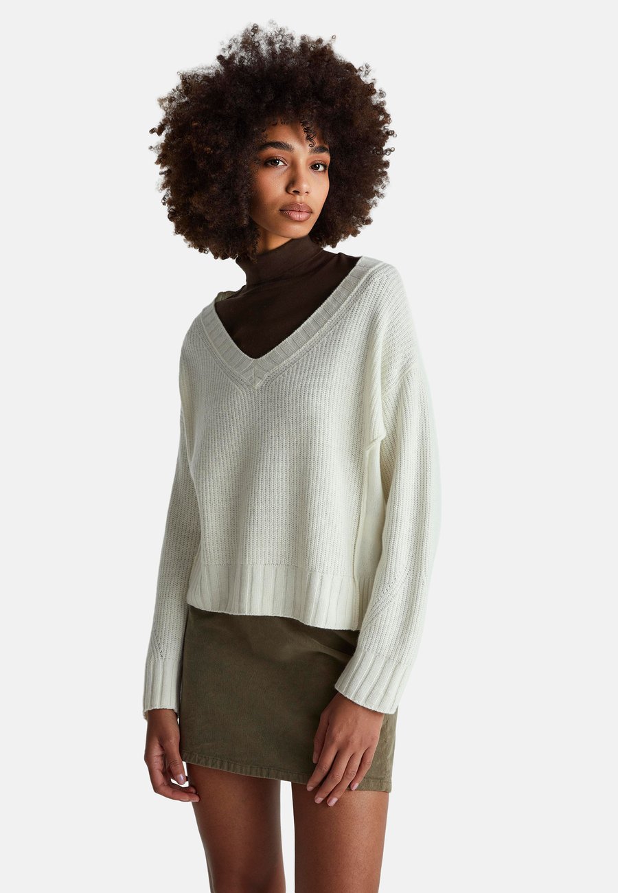 Джемпер United Colors of Benetton Jumper, Cream/Off-White
Джемпер United Colors of Benetton Jumper, Cream/Off-White