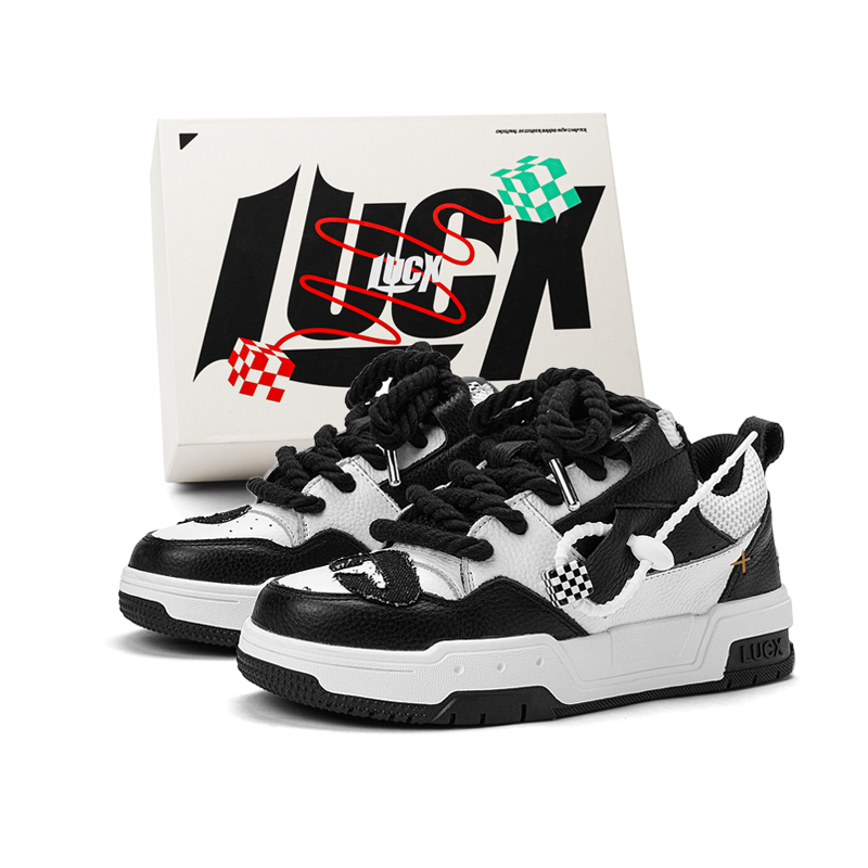 LUCX Черные унисекс кроссовки на массивной подошве с амортизацией, противоскользящим и износостойким покрытием, цвет Black
LUCX Черные унисекс кроссовки на массивной подошве с амортизацией, противоскользящим и износостойким покрытием, цвет Black