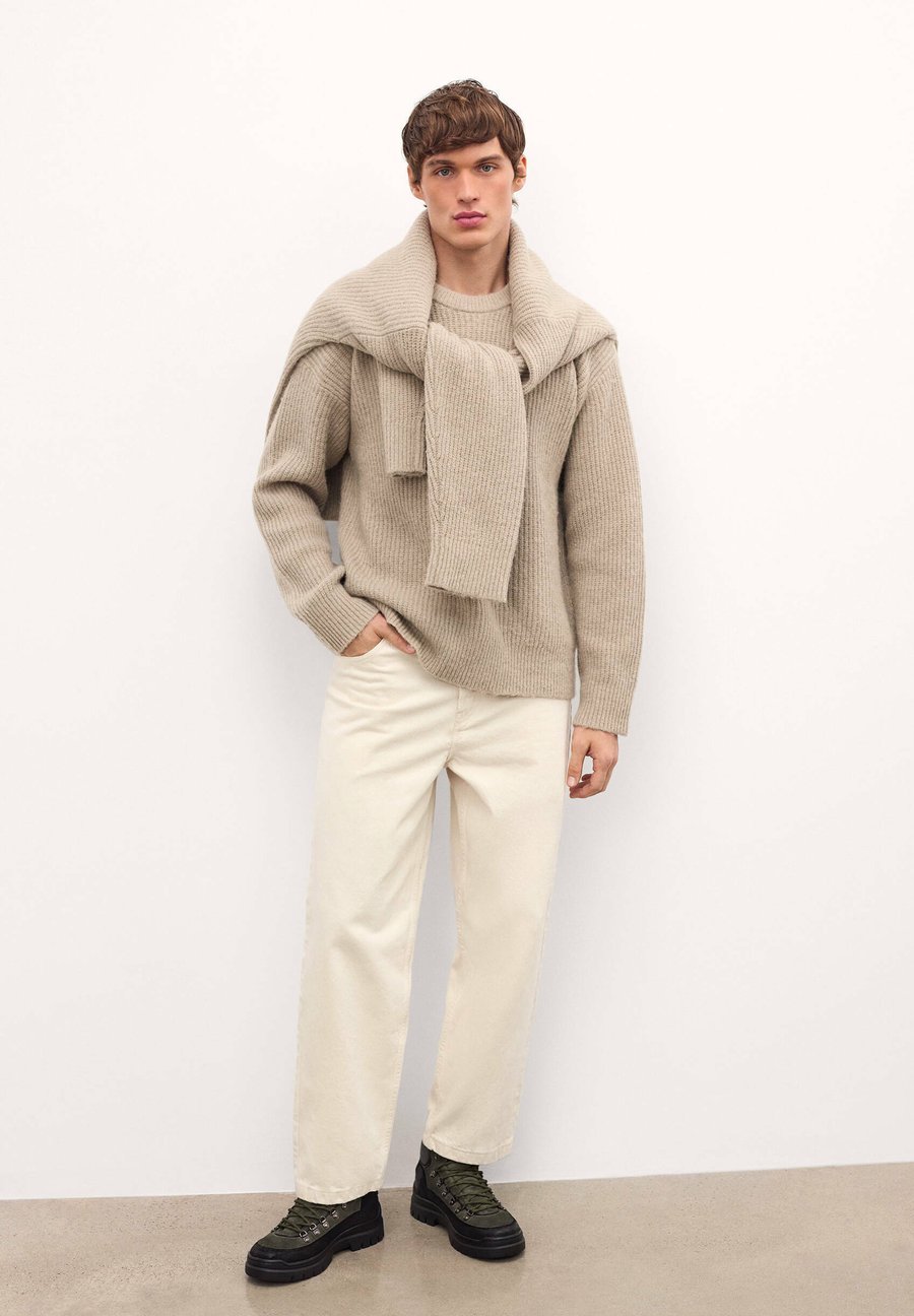 Ботинки Kazar TADEUSS, Khaki
Ботинки Kazar TADEUSS, Khaki