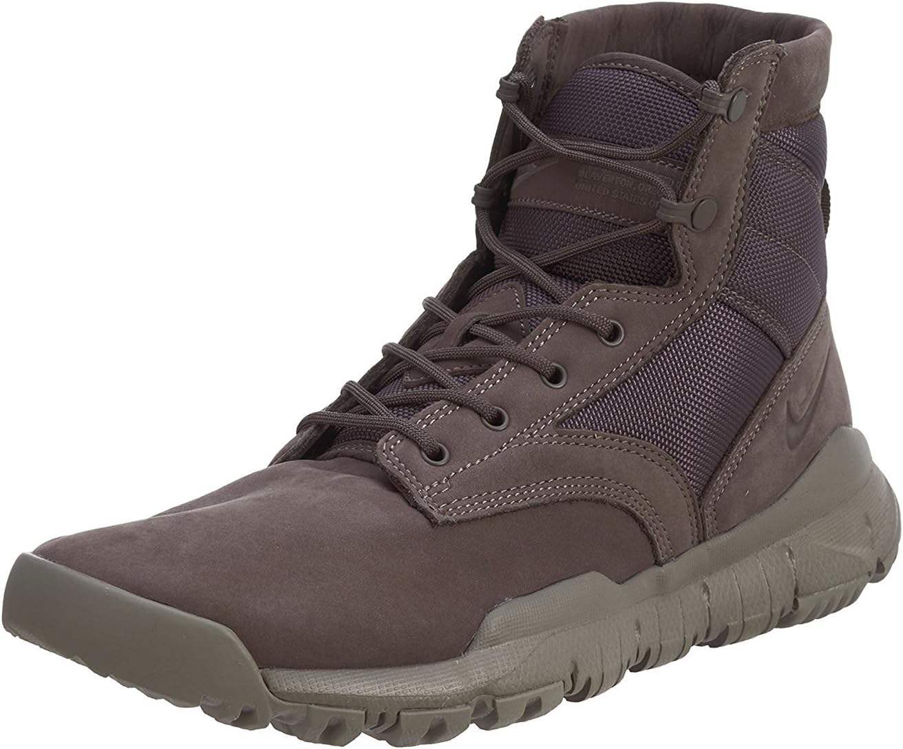 Мужские кожаные кроссовки Nike SFB 6 дюймов (862507-201, цвет: темно-грибной/светло-серый/темно-грибной), Dark Mushroom/Dark Mushroom
Мужские кожаные кроссовки Nike SFB 6 дюймов (862507-201, цвет: темно-грибной/светло-серый/темно-грибной), Dark Mushroom/Dark Mushroom