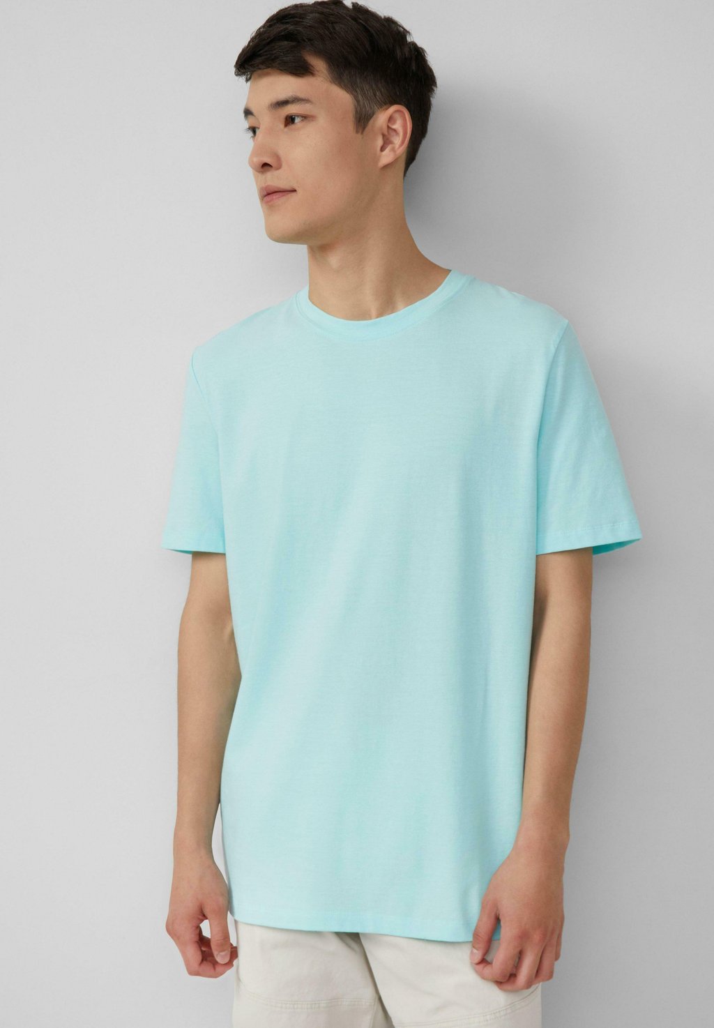 Базовая футболка MELIERTES s.Oliver, цвет Minze
Базовая футболка MELIERTES s.Oliver, цвет Minze