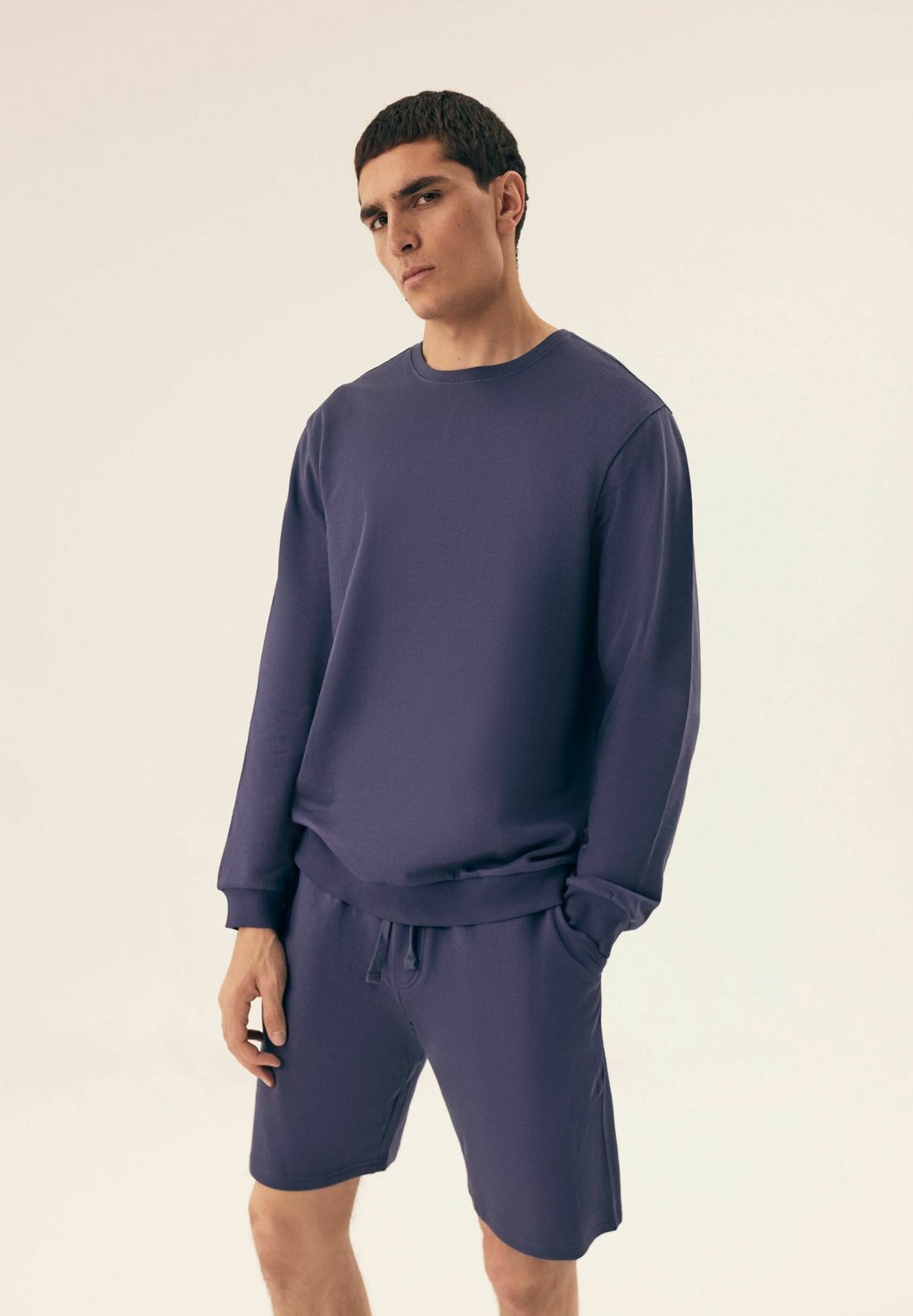 Пижамный комплект ORIGIN SET Henderson, темно-синий
Пижамный комплект ORIGIN SET Henderson, темно-синий