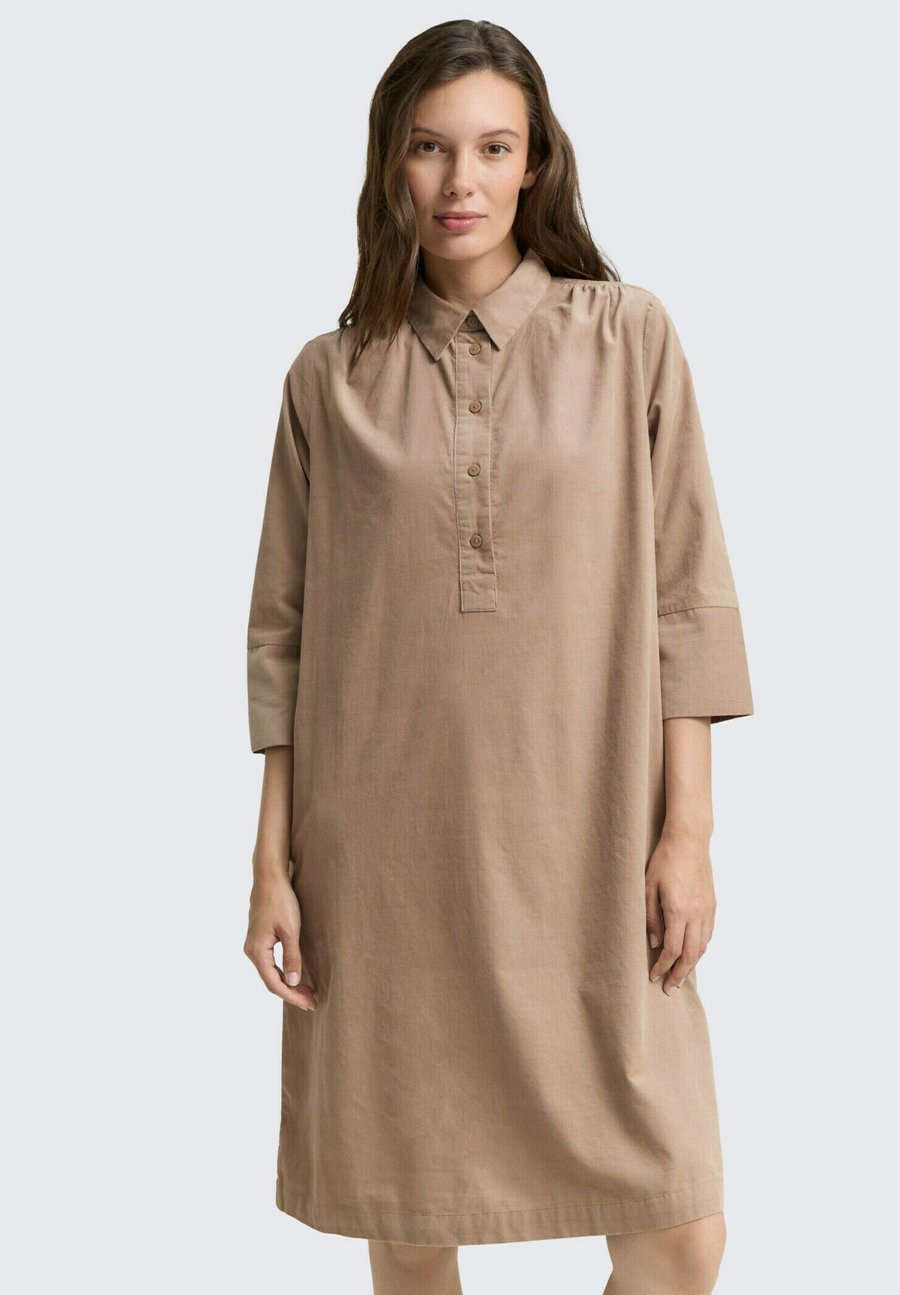 Платье TOM TAILOR MIT KRAGEN, Soft Taupe Grey/Taupe
Платье TOM TAILOR MIT KRAGEN, Soft Taupe Grey/Taupe