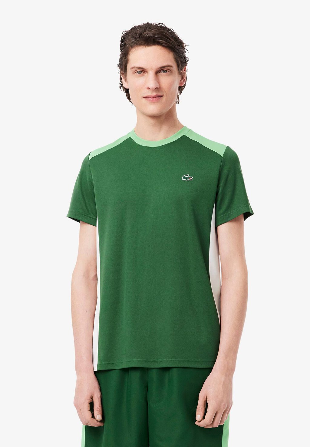 Спортивная футболка LCST FC Lacoste Sport, зеленый
Спортивная футболка LCST FC Lacoste Sport, зеленый