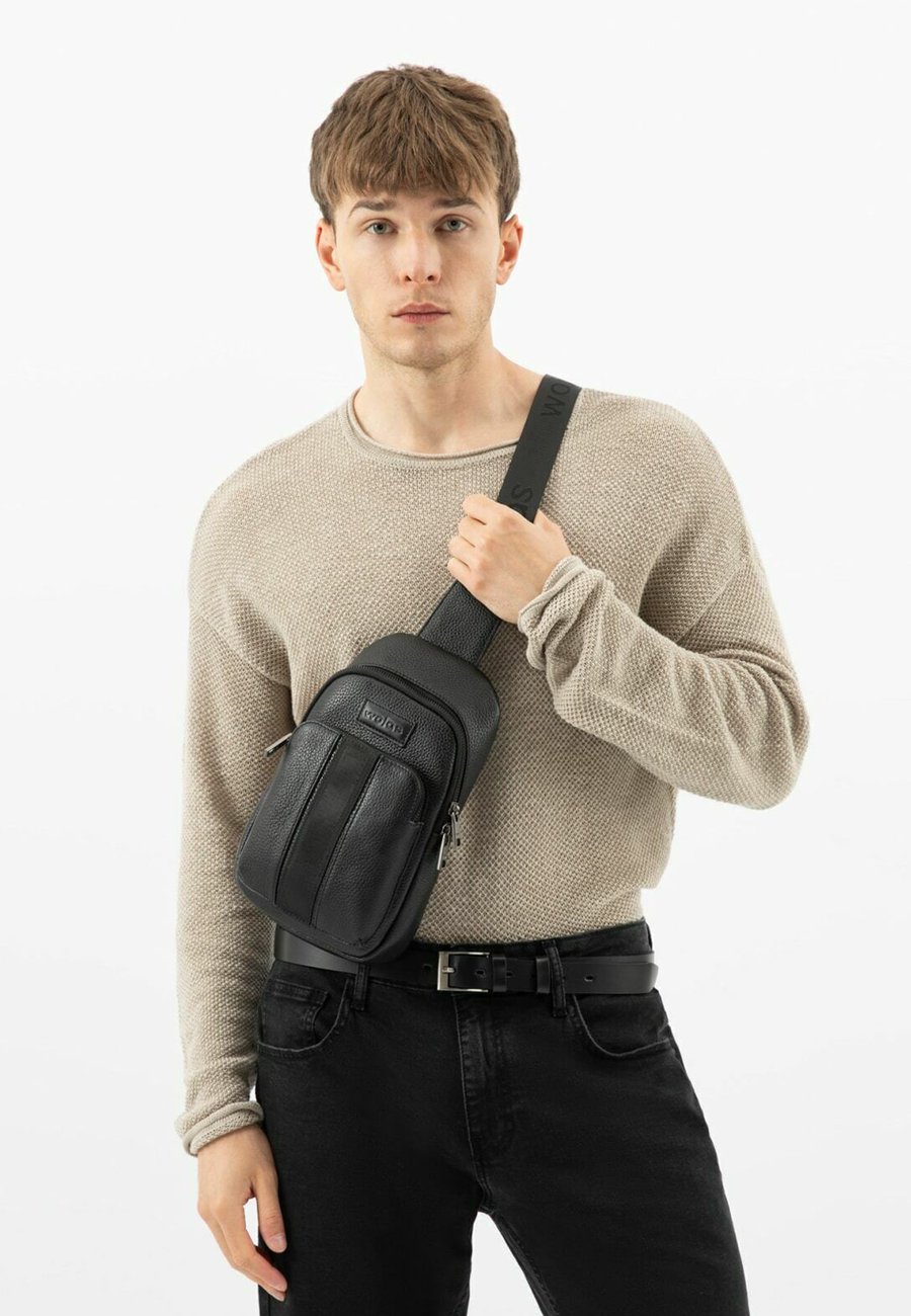 Сумка кросс-боди Wojas Cross body bag, Black /Black
Сумка кросс-боди Wojas Cross body bag, Black /Black