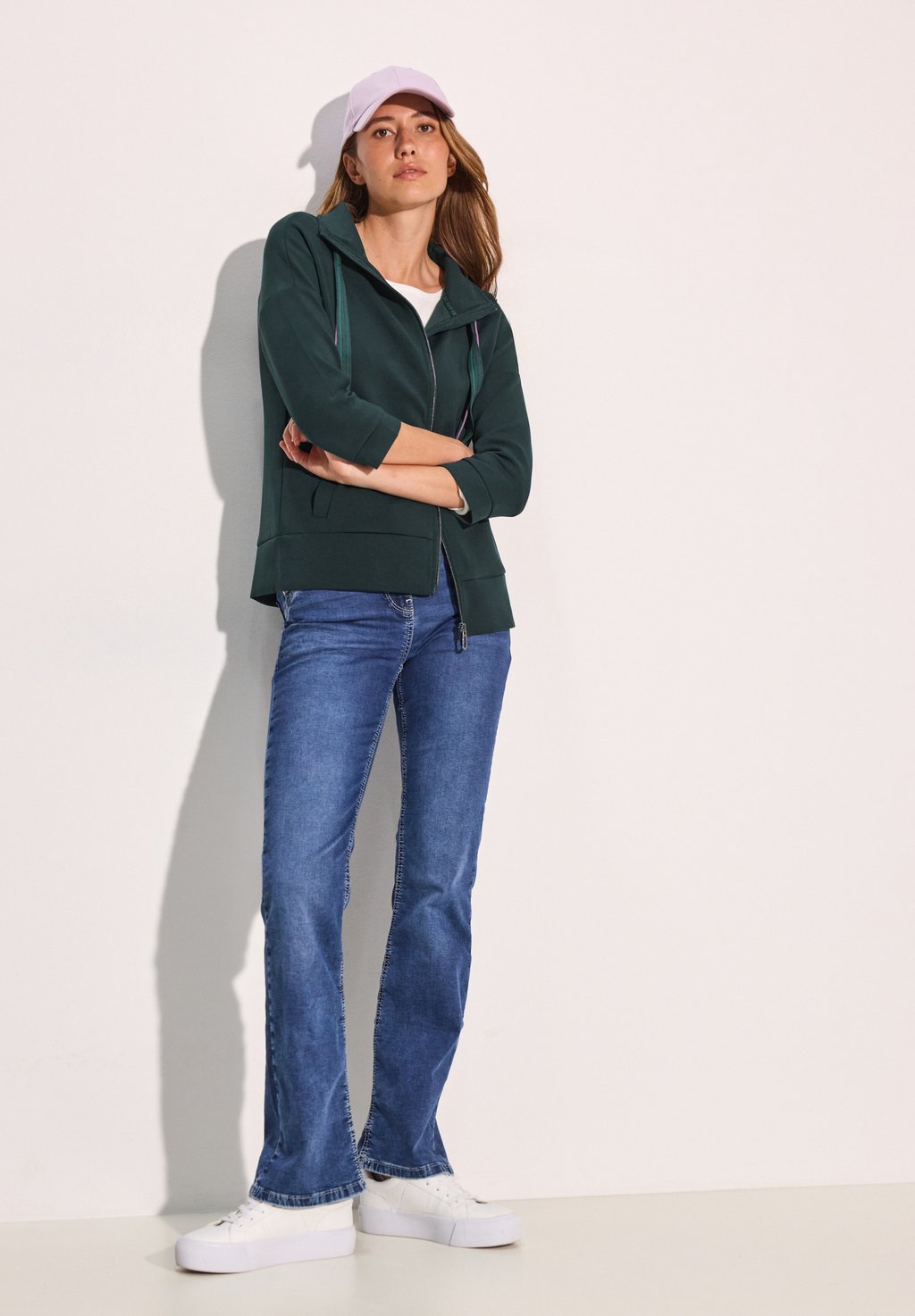 Толстовка на молнии MIT SCHALKRAGEN Cecil, зеленый
Толстовка на молнии MIT SCHALKRAGEN Cecil, зеленый