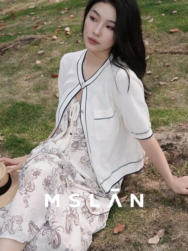 Кардиган MSlan 2024 с круглым вырезом и контрастным дизайном, кремовый
Кардиган MSlan 2024 с круглым вырезом и контрастным дизайном, кремовый