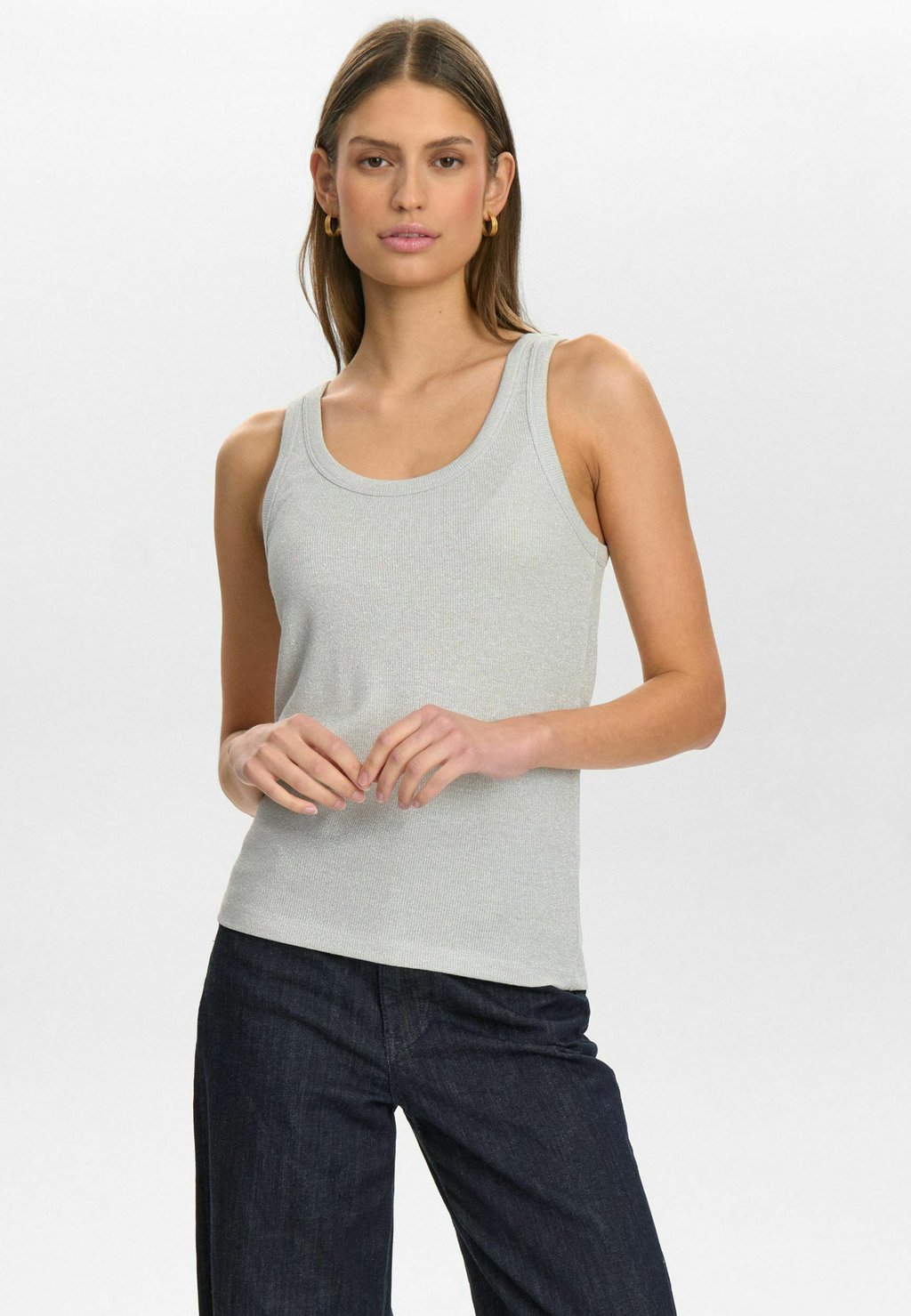 Топ NUGLAM Nümph, серебряный
Топ NUGLAM Nümph, серебряный